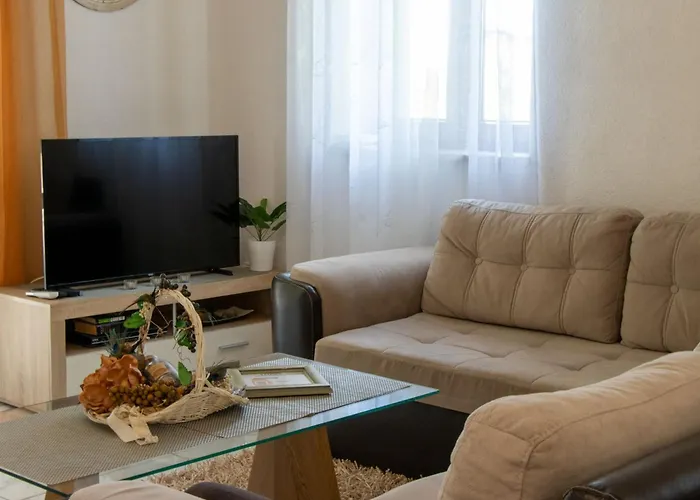 Authentic Dalmatian Treasure Homes - House Azur Orebić