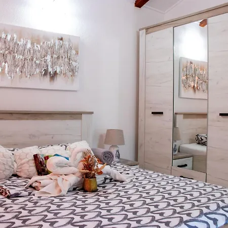 Authentic Dalmatian Treasure Homes - House Azur * Orebić